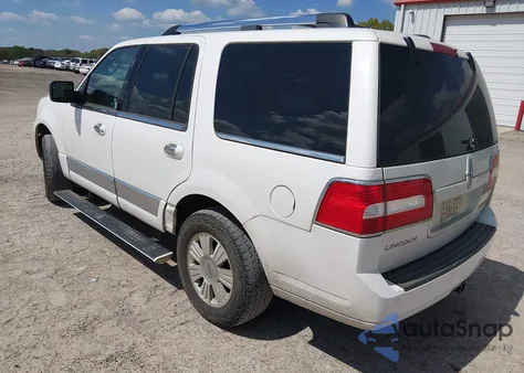 2013 Lincoln Navigator из США, поврежденный, VIN 5LMJJ2H55DEL00776